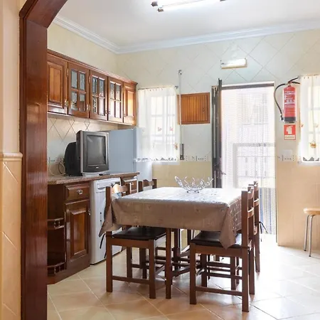 Moradia Borda D'agua ナザレ