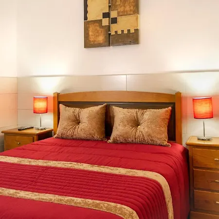 Moradia Borda D'água