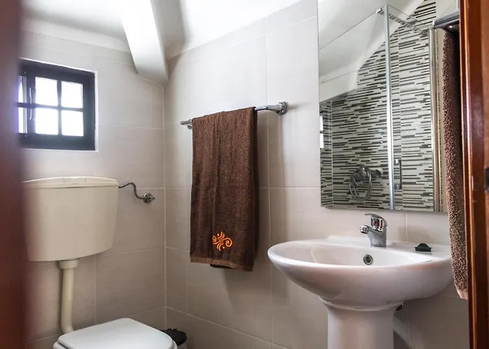 Moradia Borda D'água * Nazaré