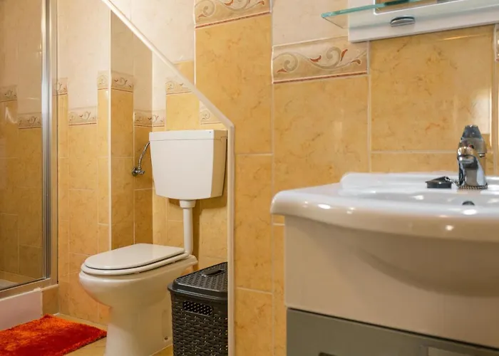 Moradia Borda D'agua * Назаре